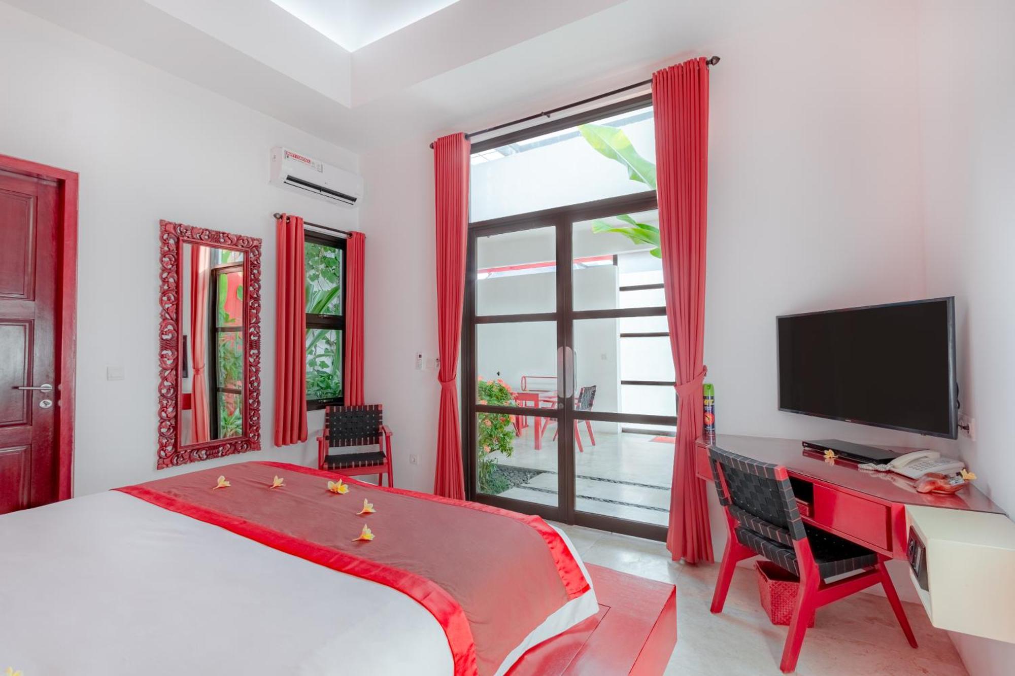 Bali Ginger Suites & Villa Seminyak  Exterior photo